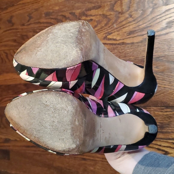 Authentic Emilio Pucci Patent Leather Open-Toe Heels - Picture 5 of 10